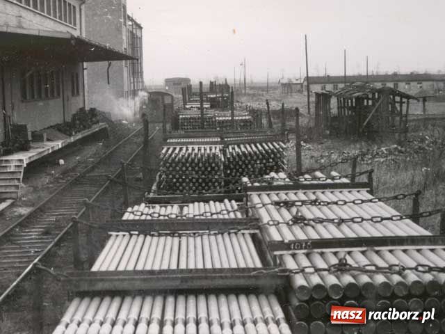 Zdjęcie w galerii na portalu naszraciborz.pl: Rafako na starych zdjęciach wiadomości z regionu