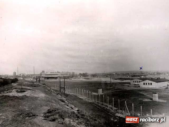 Zdjęcie w galerii na portalu naszraciborz.pl: Rafako na starych zdjęciach wiadomości z regionu