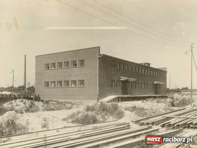 Zdjęcie w galerii na portalu naszraciborz.pl: Rafako na starych zdjęciach wiadomości z regionu