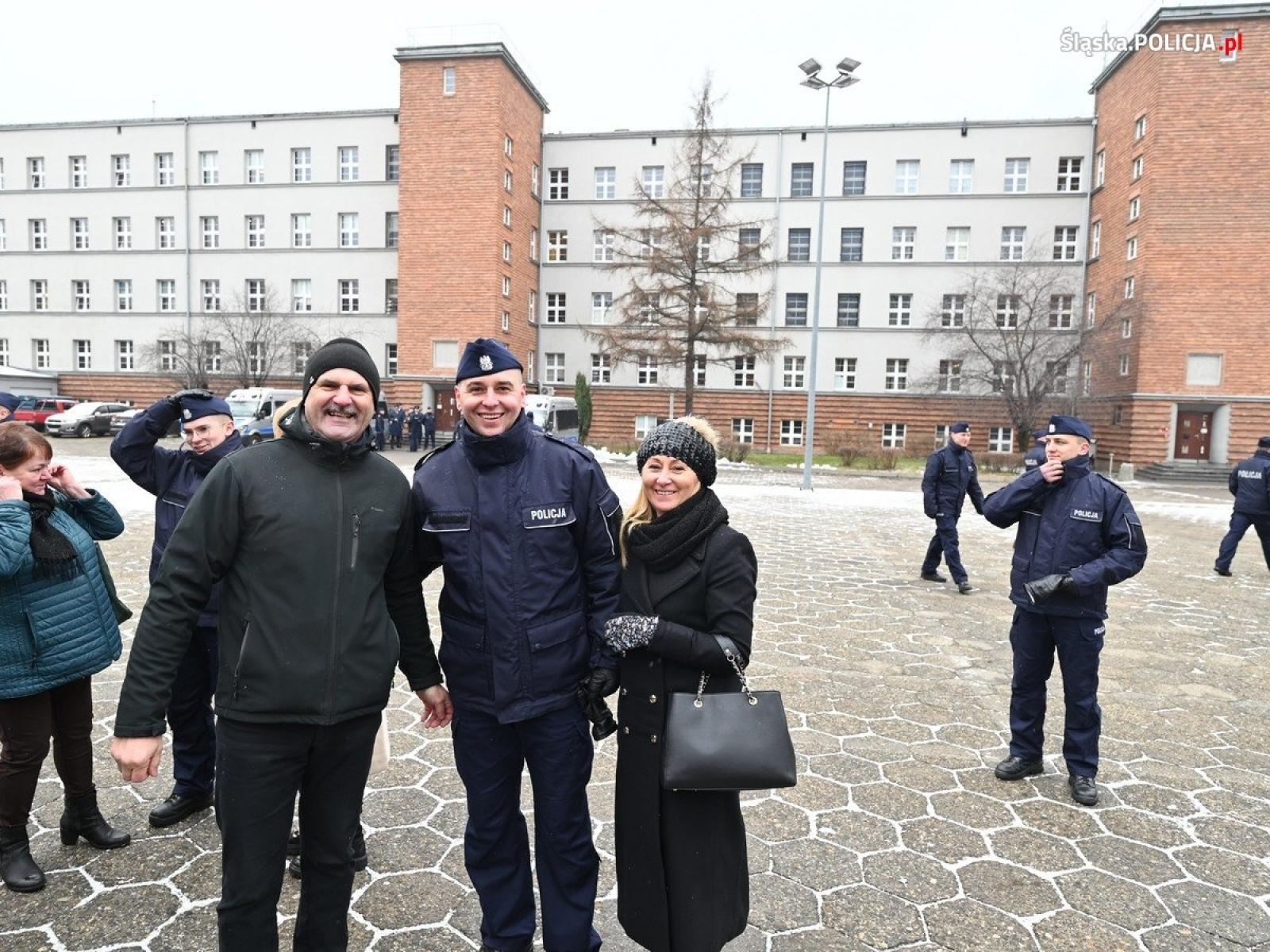 Zdjęcie w galerii na portalu naszraciborz.pl: Pierwsze w tym roku ślubowanie nowych policjantów wiadomości z regionu