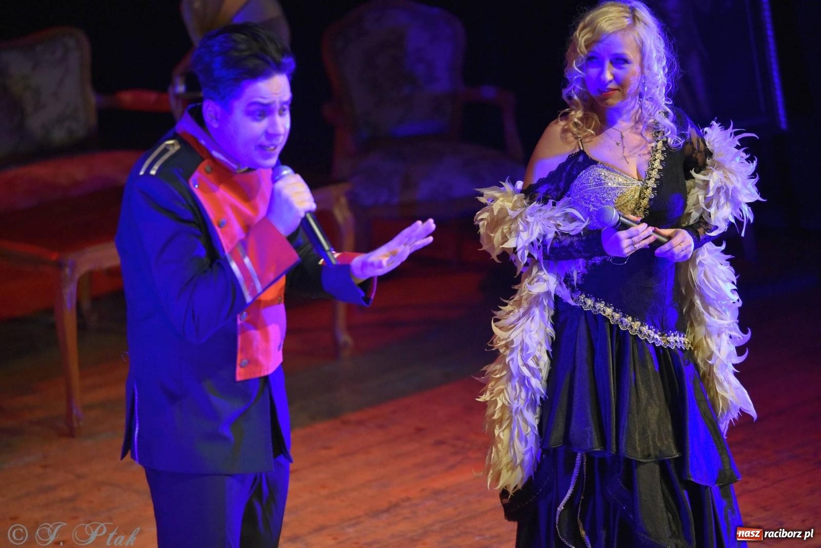 Zdjęcie w galerii na portalu naszraciborz.pl: Baśń dla dorosłych - operetka i musical na deskach RCK [FOTO i WIDEO] wiadomości z regionu