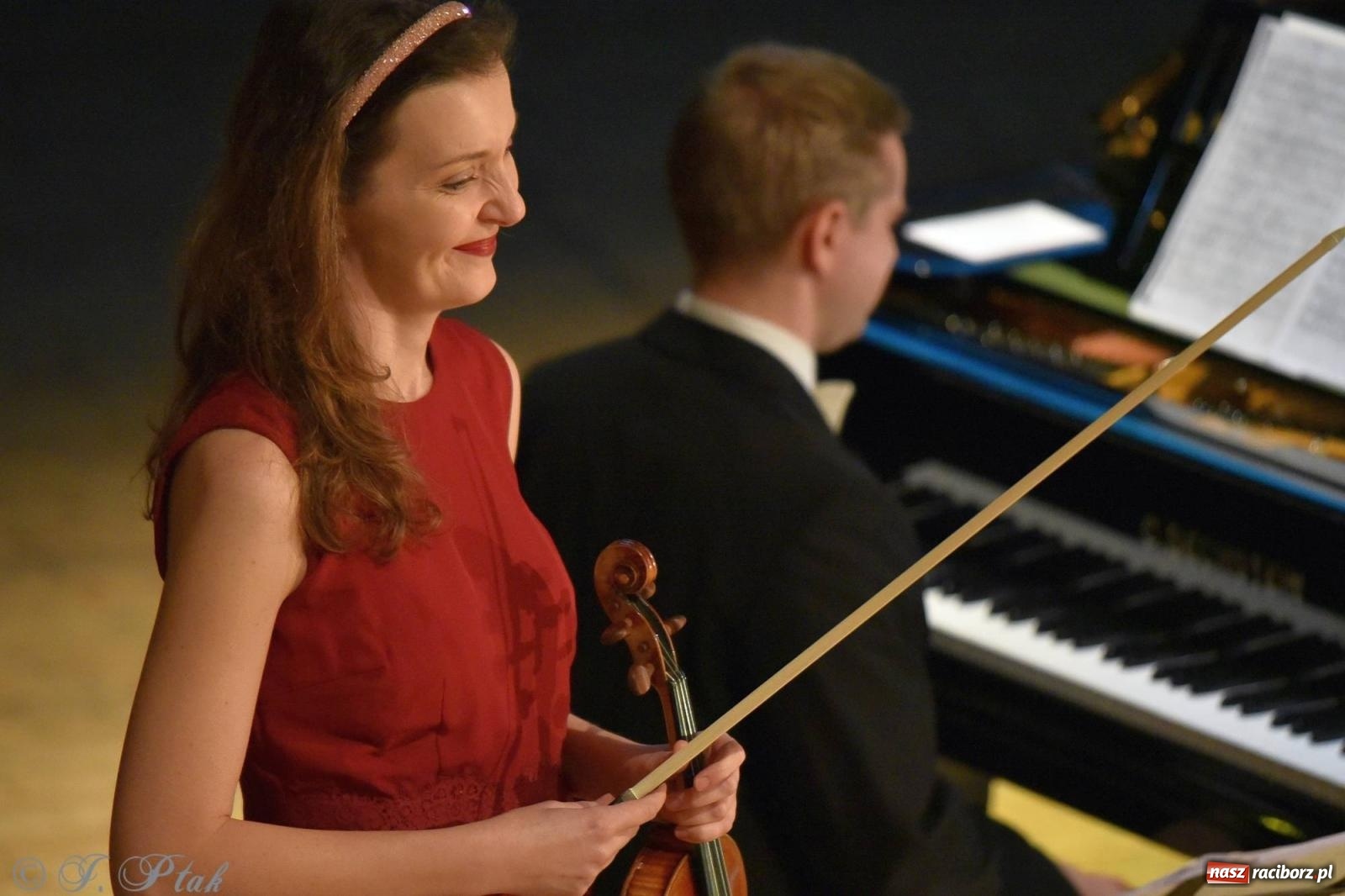 Zdjęcie w galerii na portalu naszraciborz.pl: Baśń dla dorosłych - operetka i musical na deskach RCK [FOTO i WIDEO] wiadomości z regionu