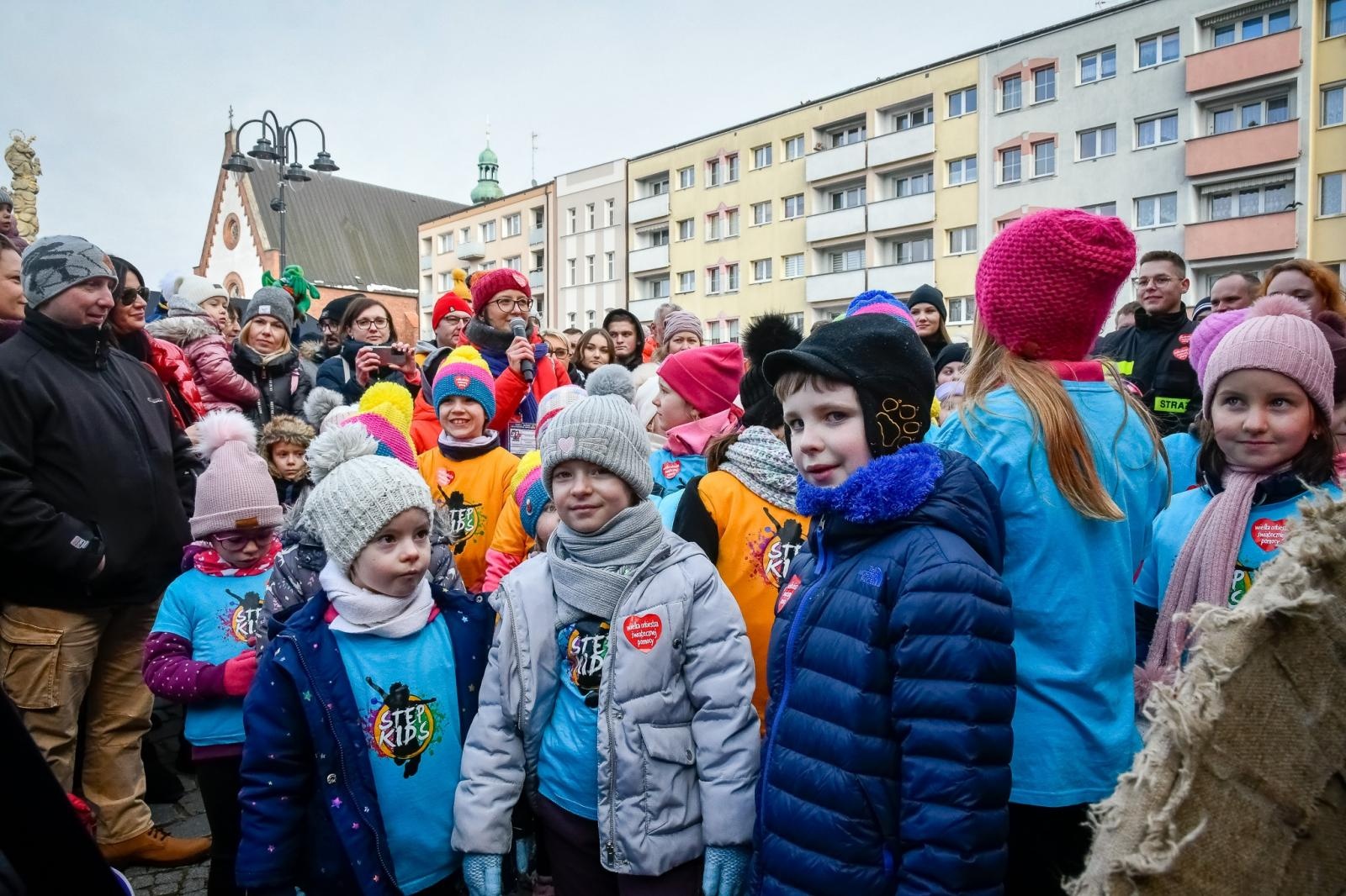 Zdjęcie w galerii na portalu naszraciborz.pl: Racibórz na żywo w TVN. Orkiestra gra na Rynku [FOTO i WIDEO] wiadomości z regionu