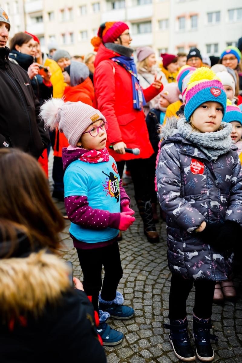 Zdjęcie w galerii na portalu naszraciborz.pl: Racibórz na żywo w TVN. Orkiestra gra na Rynku [FOTO i WIDEO] wiadomości z regionu