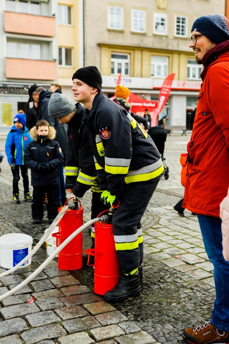 Zdjęcie w galerii na portalu naszraciborz.pl: Racibórz na żywo w TVN. Orkiestra gra na Rynku [FOTO i WIDEO] wiadomości z regionu