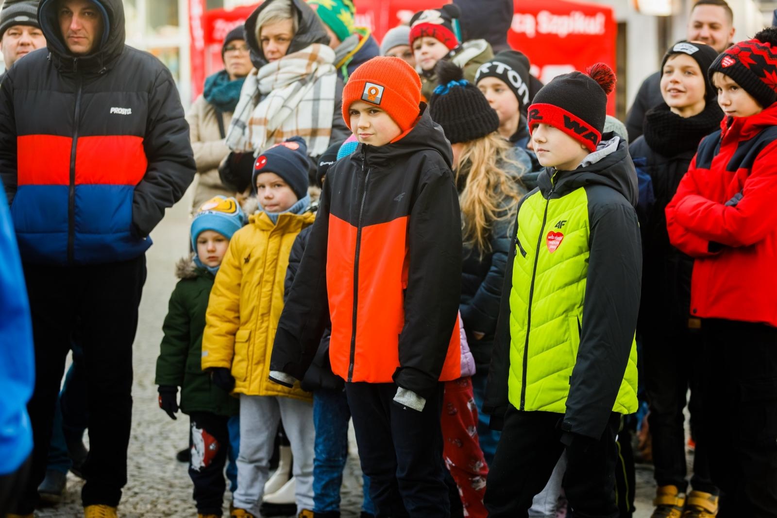 Zdjęcie w galerii na portalu naszraciborz.pl: Racibórz na żywo w TVN. Orkiestra gra na Rynku [FOTO i WIDEO] wiadomości z regionu