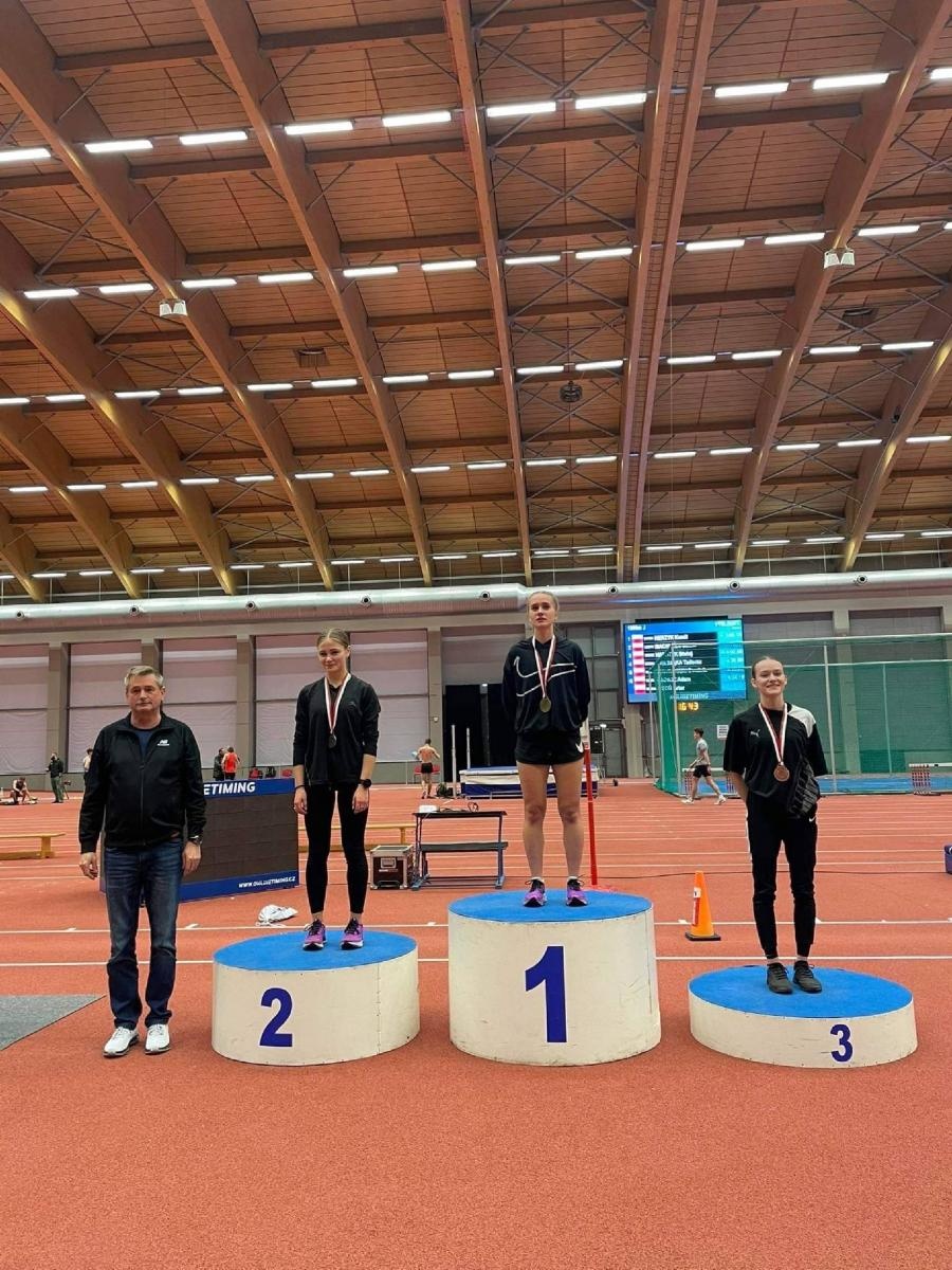 Zdjęcie w galerii na portalu naszraciborz.pl: Osiem medali raciborskich lekkoatletów w Ostrawie wiadomości z regionu