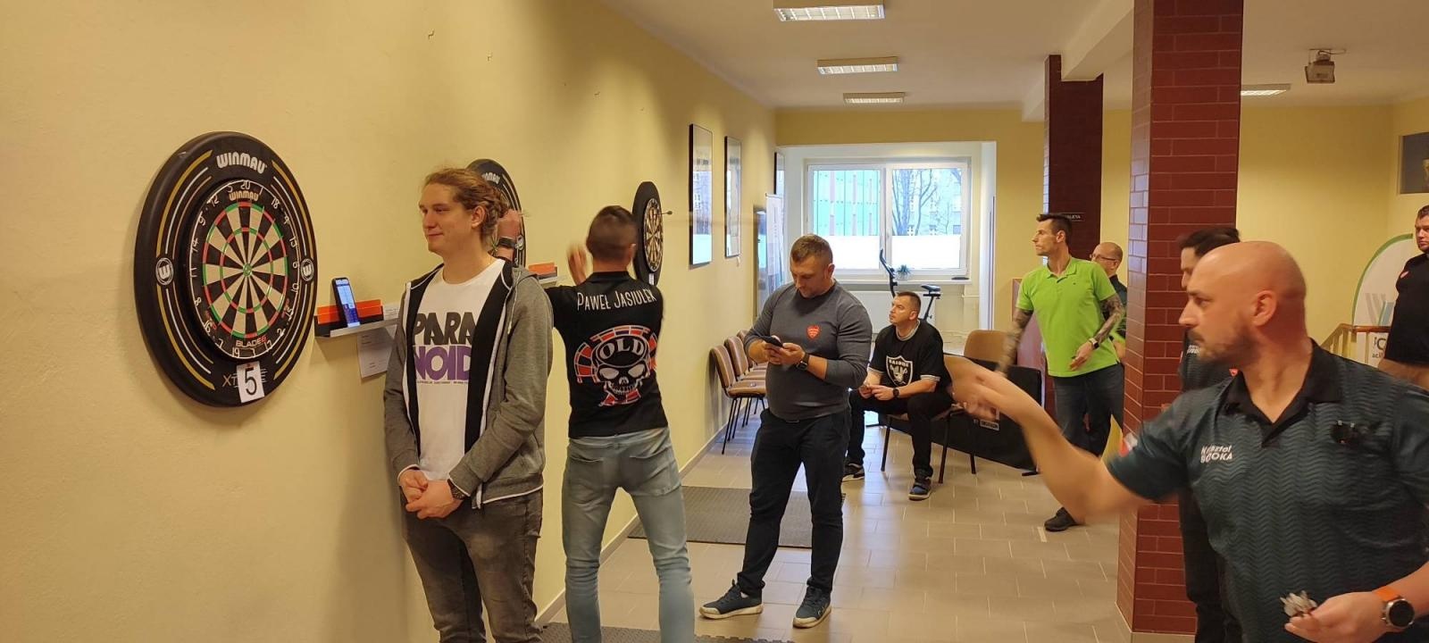 Zdjęcie w galerii na portalu naszraciborz.pl: Liga darta w Raciborzu - rekord frekwencji na otwarcie sezonu wiadomości z regionu