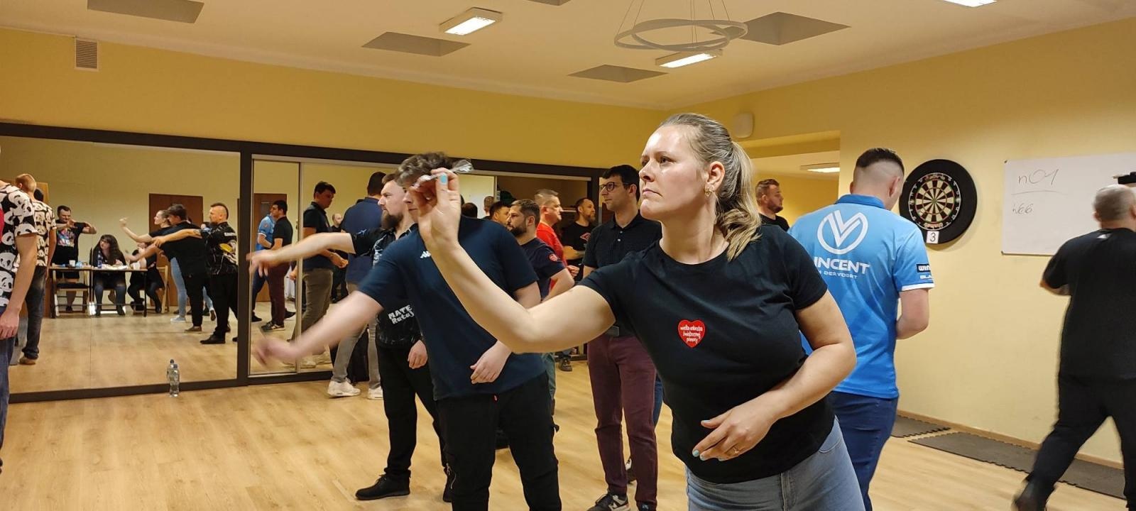 Zdjęcie w galerii na portalu naszraciborz.pl: Liga darta w Raciborzu - rekord frekwencji na otwarcie sezonu wiadomości z regionu