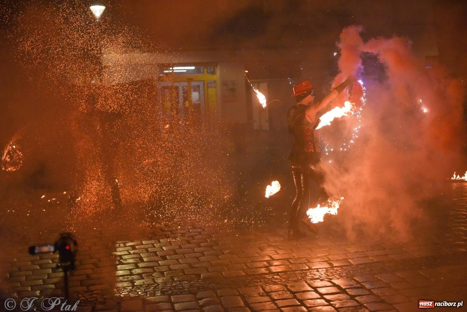 Zdjęcie w galerii na portalu naszraciborz.pl: 31 finał WOŚP w powiecie raciborskim. Zebrano blisko 300 tys. zł wiadomości z regionu
