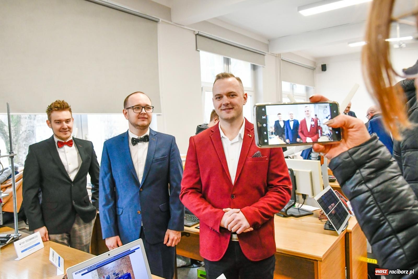 Zdjęcie w galerii na portalu naszraciborz.pl: Domowa tężnia i hybrydowe magazynowanie energii. Przegląd projektów w raciborskiej ANS wiadomości z regionu