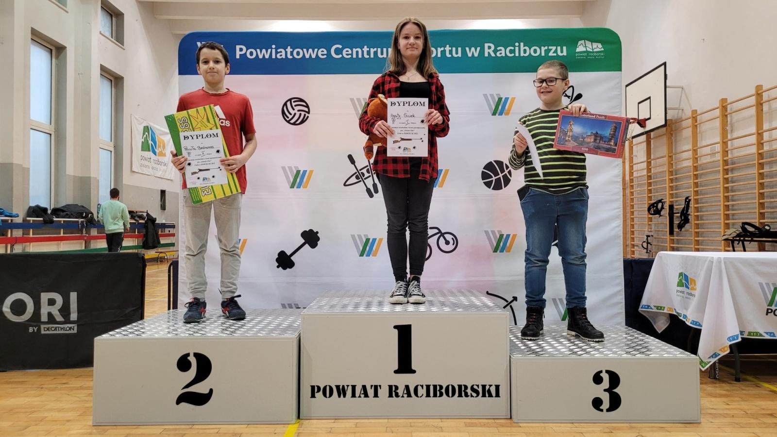 Zdjęcie w galerii na portalu naszraciborz.pl: Strzelcy wyborowi. Zawody w PCS-ie wiadomości z regionu