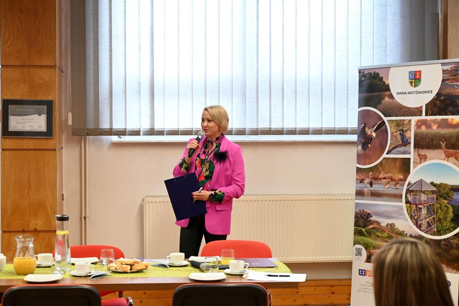 Zdjęcie w galerii na portalu naszraciborz.pl: W gminie Krzyżanowice przywitano najmłodszych obywateli wiadomości z regionu