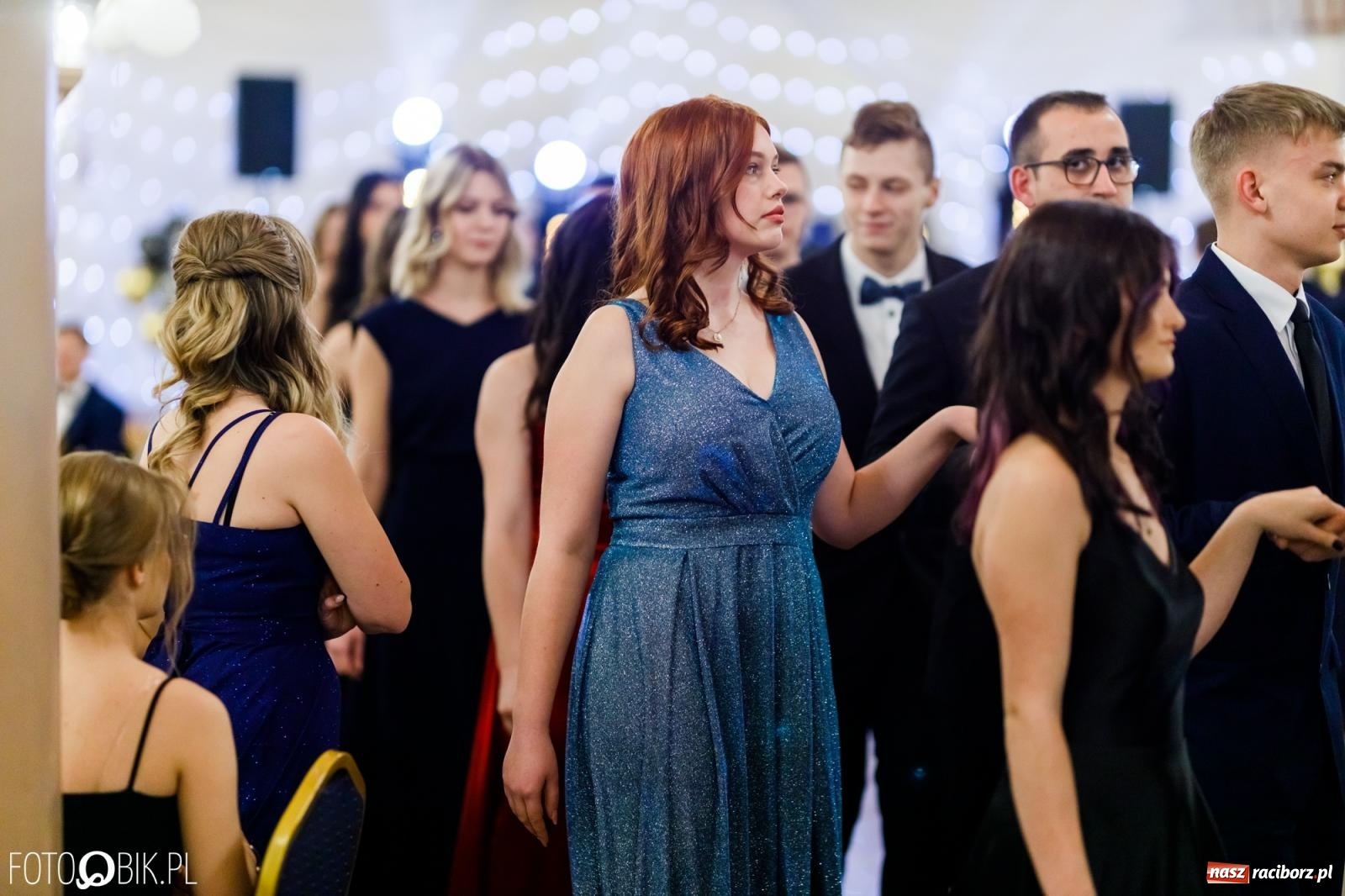 Zdjęcie w galerii na portalu naszraciborz.pl: Studniówka II LO im. Adama Mickiewicza [FOTO i WIDEO] wiadomości z regionu