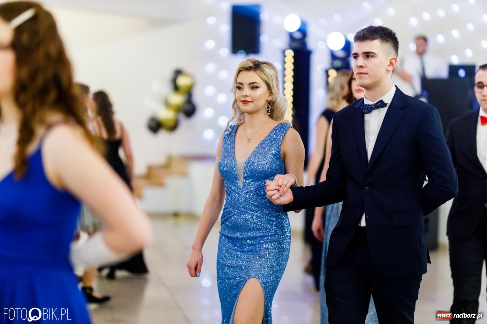 Zdjęcie w galerii na portalu naszraciborz.pl: Studniówka II LO im. Adama Mickiewicza [FOTO i WIDEO] wiadomości z regionu