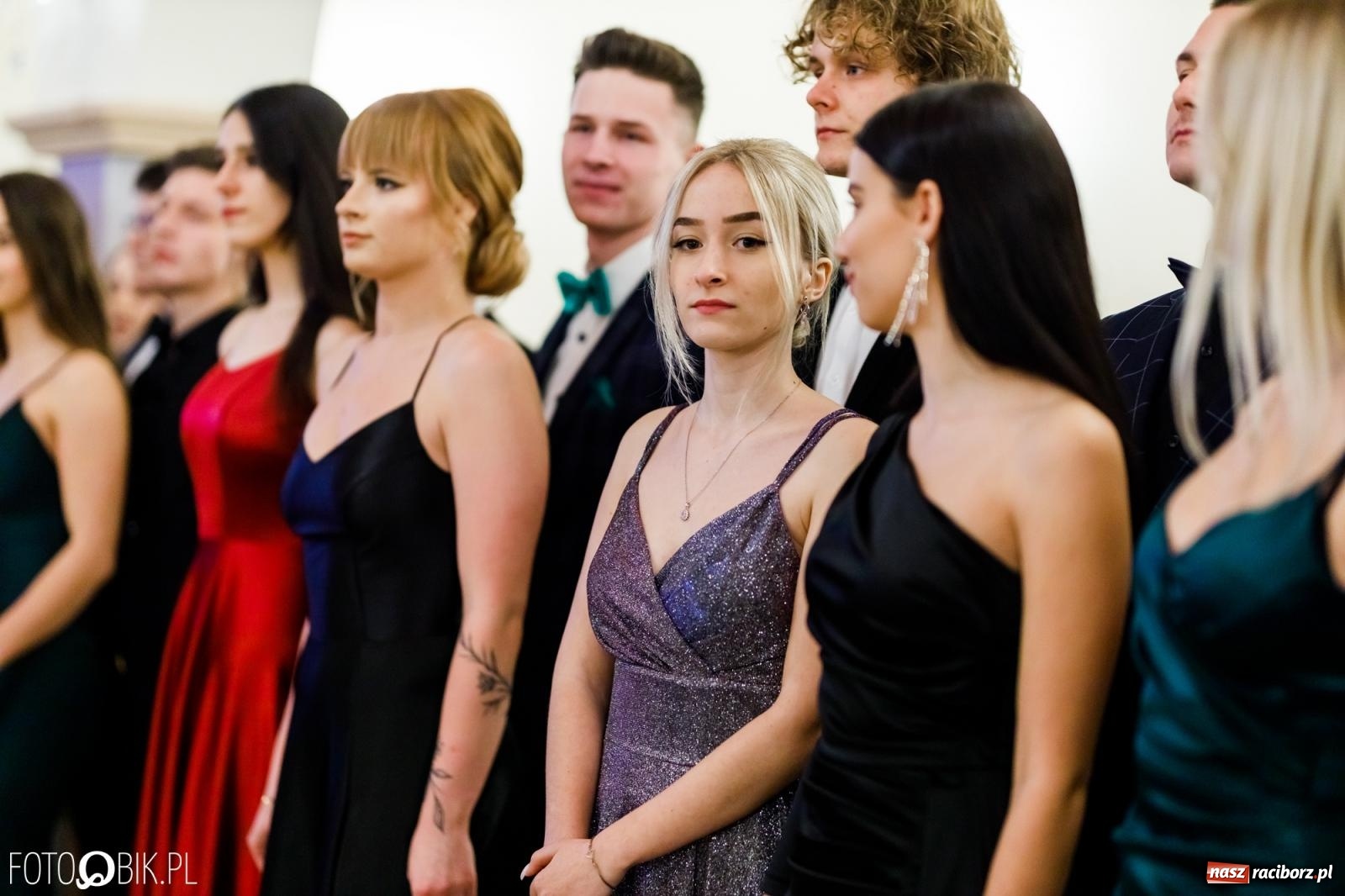 Zdjęcie w galerii na portalu naszraciborz.pl: Studniówka II LO im. Adama Mickiewicza [FOTO i WIDEO] wiadomości z regionu