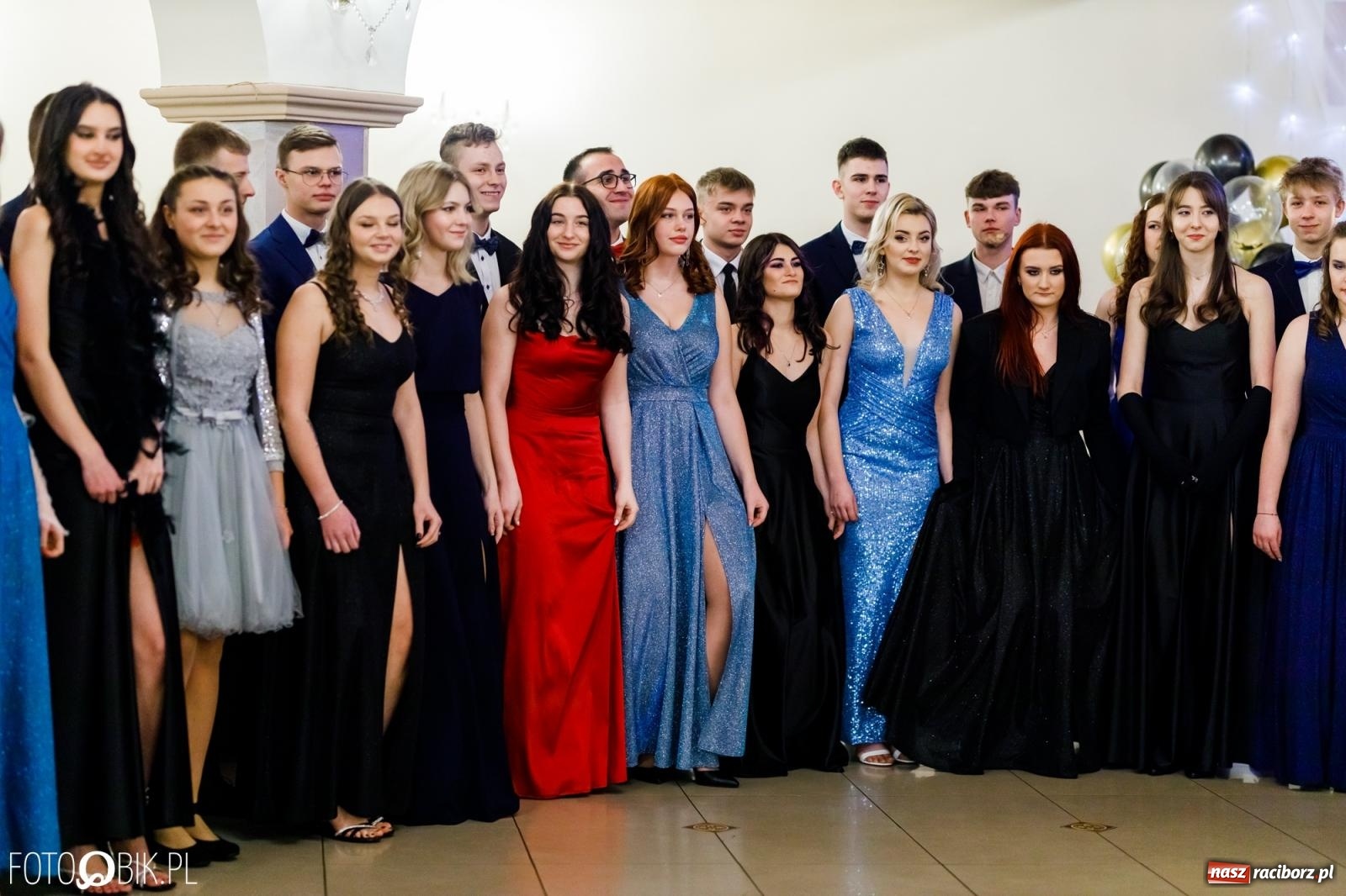 Zdjęcie w galerii na portalu naszraciborz.pl: Studniówka II LO im. Adama Mickiewicza [FOTO i WIDEO] wiadomości z regionu