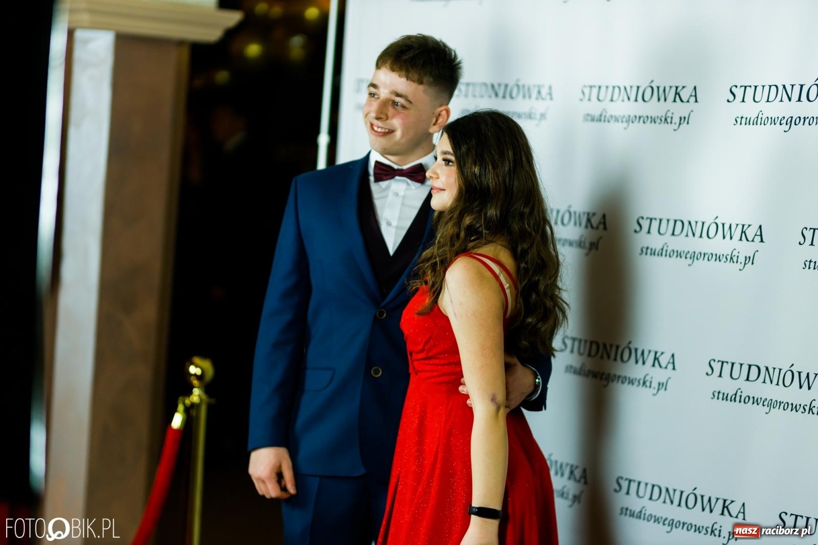 Zdjęcie w galerii na portalu naszraciborz.pl: Studniówka II LO im. Adama Mickiewicza [FOTO i WIDEO] wiadomości z regionu