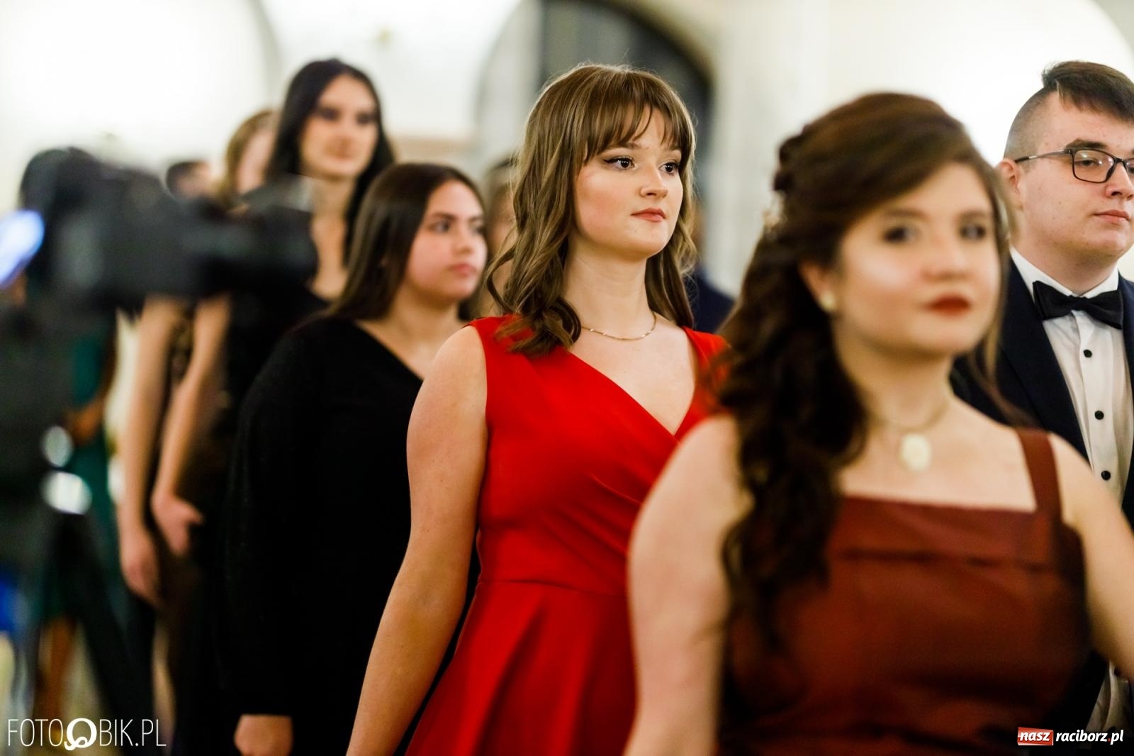 Zdjęcie w galerii na portalu naszraciborz.pl: Studniówka II LO im. Adama Mickiewicza [FOTO i WIDEO] wiadomości z regionu