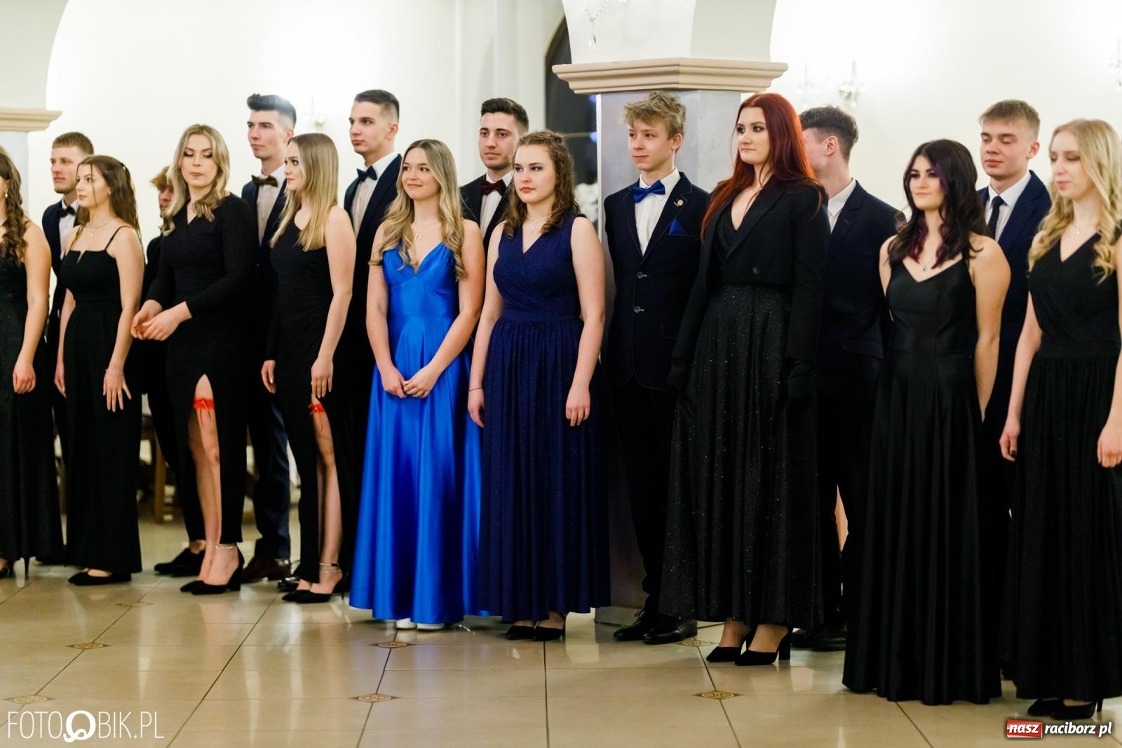 Zdjęcie w galerii na portalu naszraciborz.pl: Studniówka II LO im. Adama Mickiewicza [FOTO i WIDEO] wiadomości z regionu