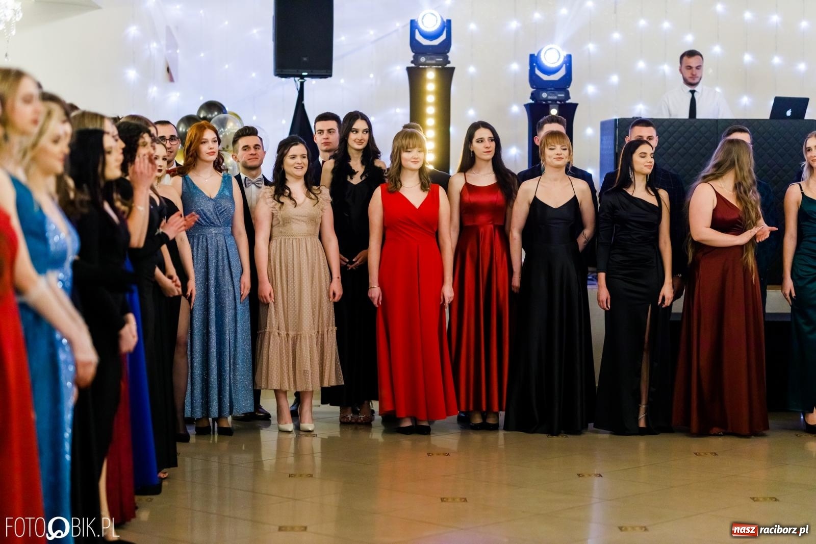 Zdjęcie w galerii na portalu naszraciborz.pl: Studniówka II LO im. Adama Mickiewicza [FOTO i WIDEO] wiadomości z regionu