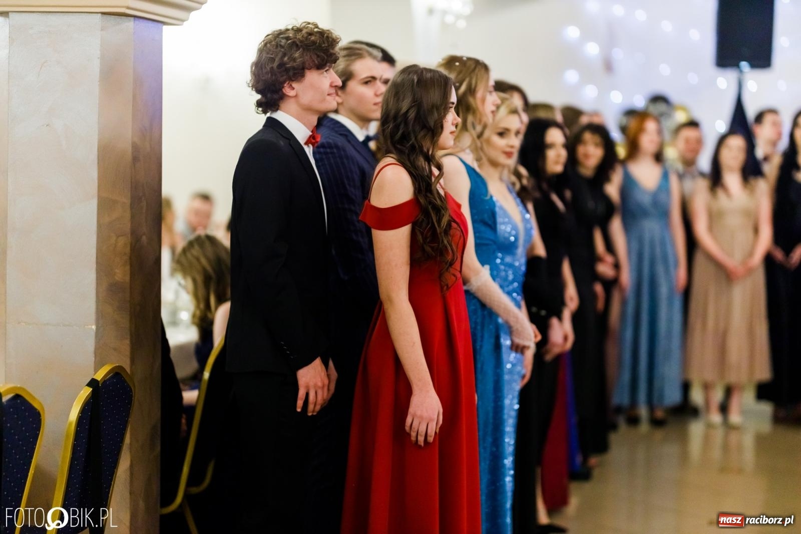 Zdjęcie w galerii na portalu naszraciborz.pl: Studniówka II LO im. Adama Mickiewicza [FOTO i WIDEO] wiadomości z regionu