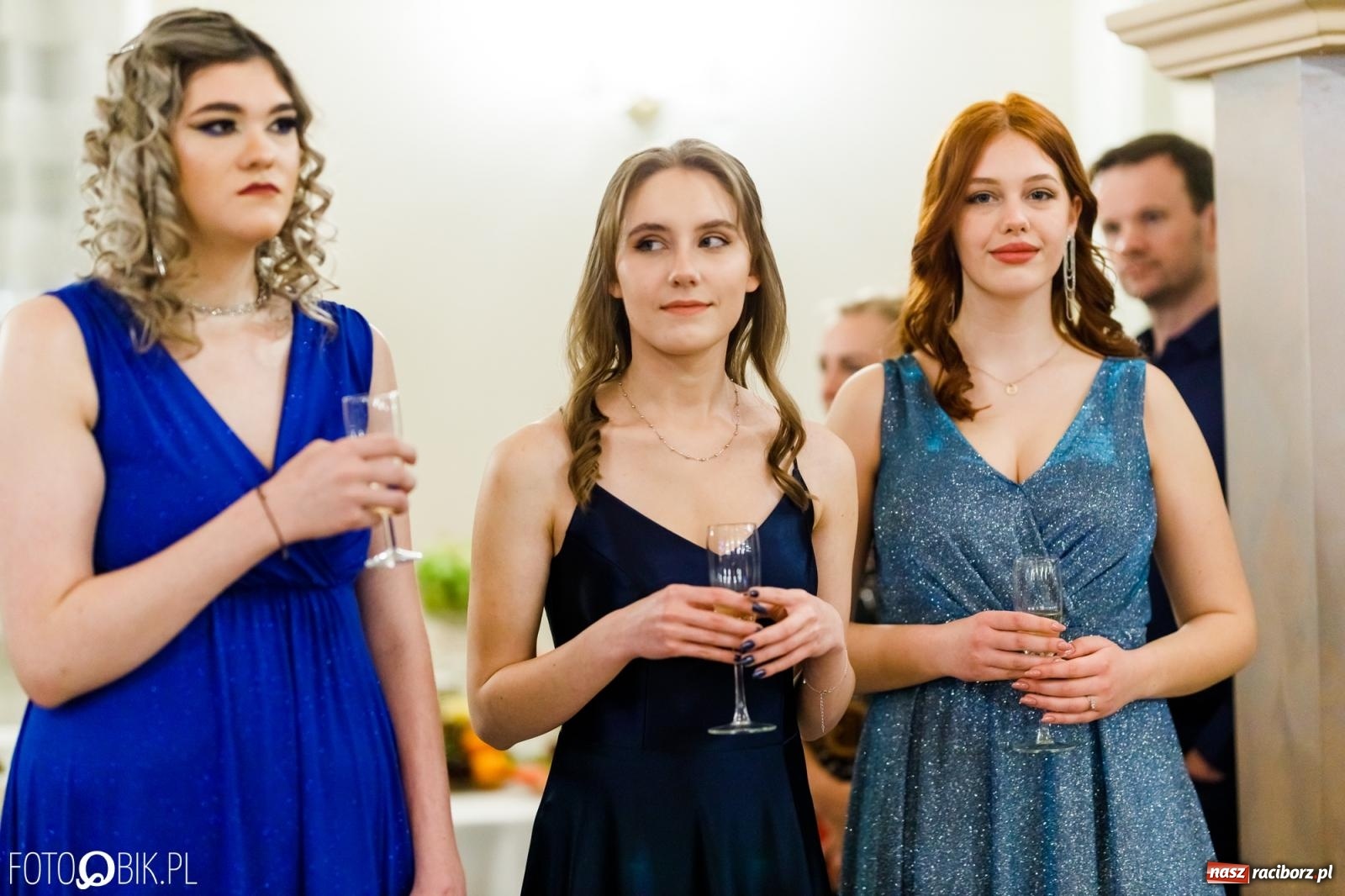 Zdjęcie w galerii na portalu naszraciborz.pl: Studniówka II LO im. Adama Mickiewicza [FOTO i WIDEO] wiadomości z regionu