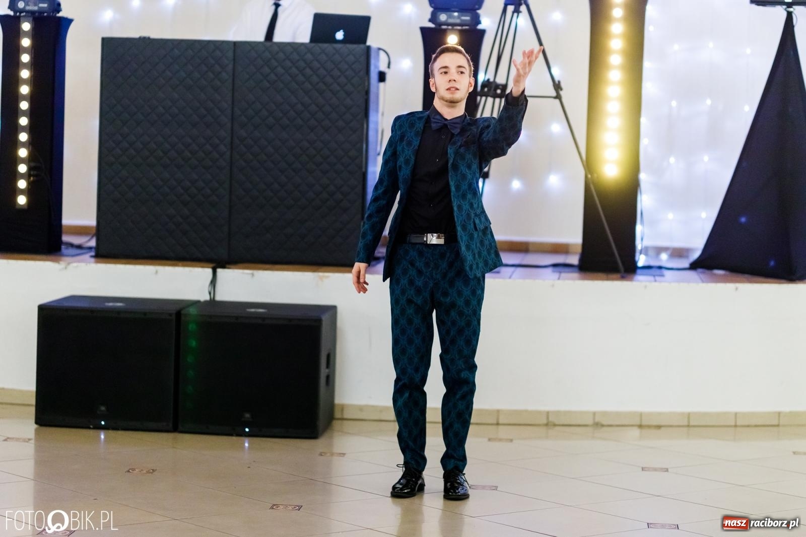 Zdjęcie w galerii na portalu naszraciborz.pl: Studniówka II LO im. Adama Mickiewicza [FOTO i WIDEO] wiadomości z regionu