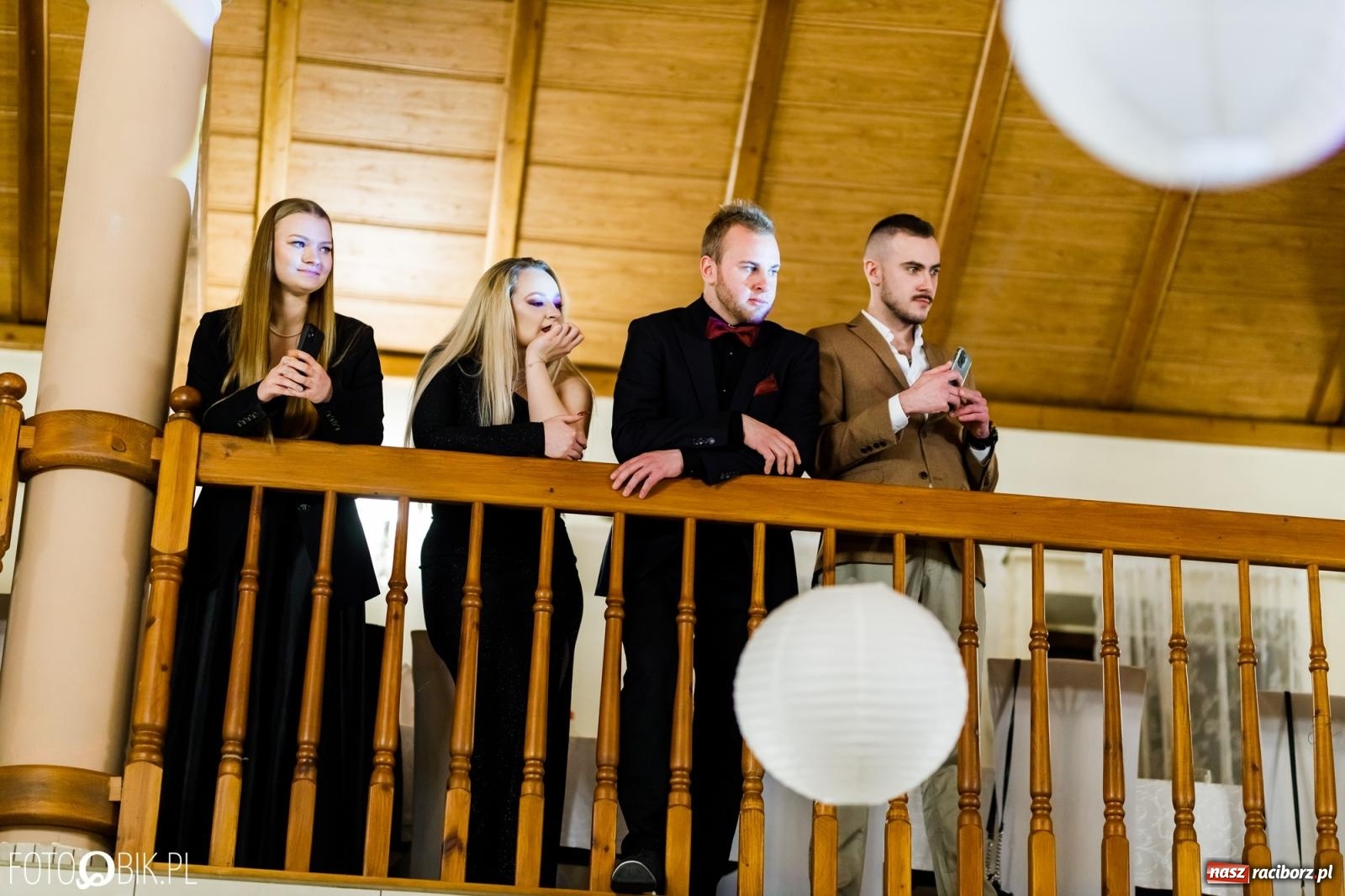 Zdjęcie w galerii na portalu naszraciborz.pl: Studniówka II LO im. Adama Mickiewicza [FOTO i WIDEO] wiadomości z regionu