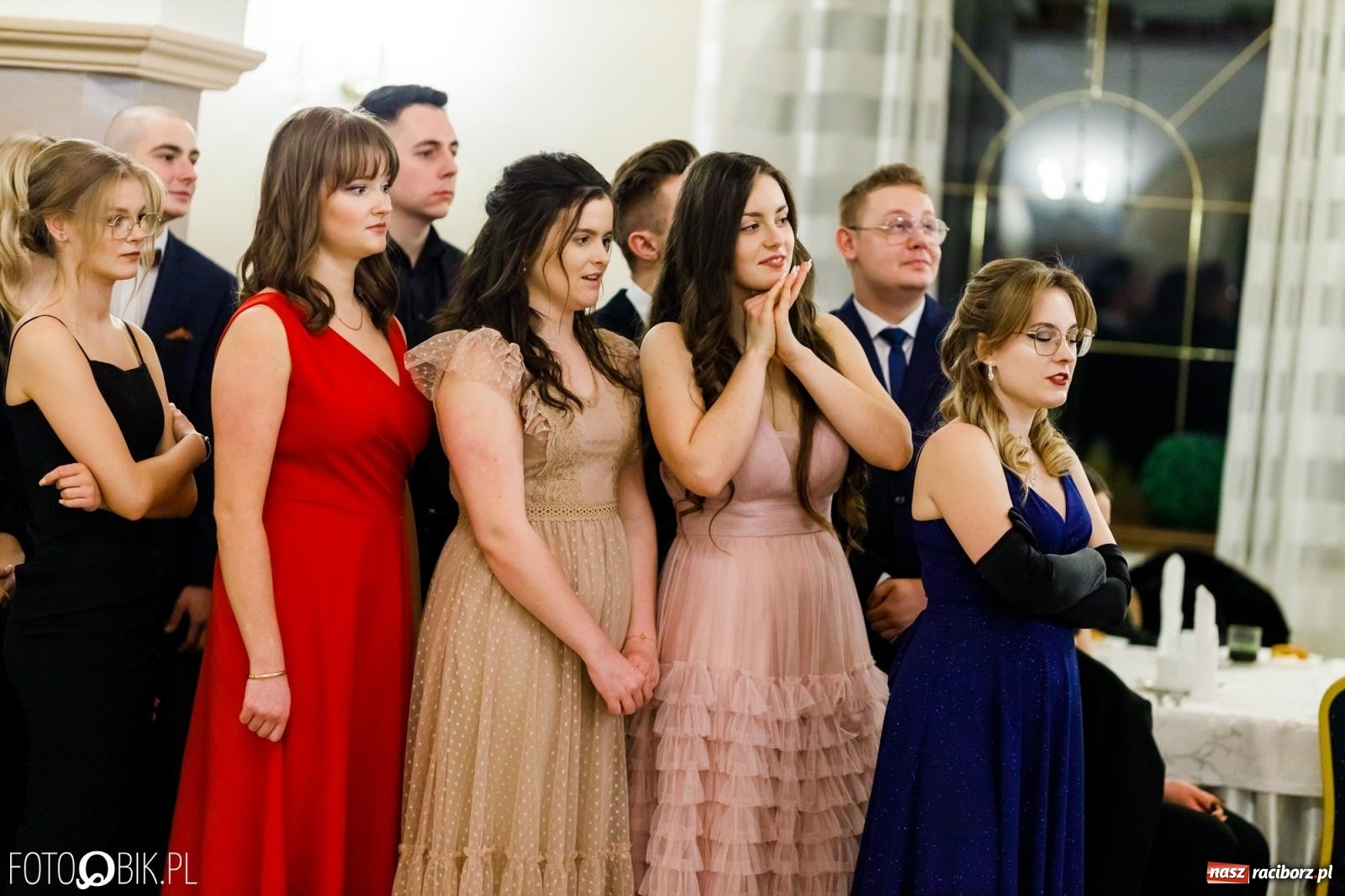 Zdjęcie w galerii na portalu naszraciborz.pl: Studniówka II LO im. Adama Mickiewicza [FOTO i WIDEO] wiadomości z regionu