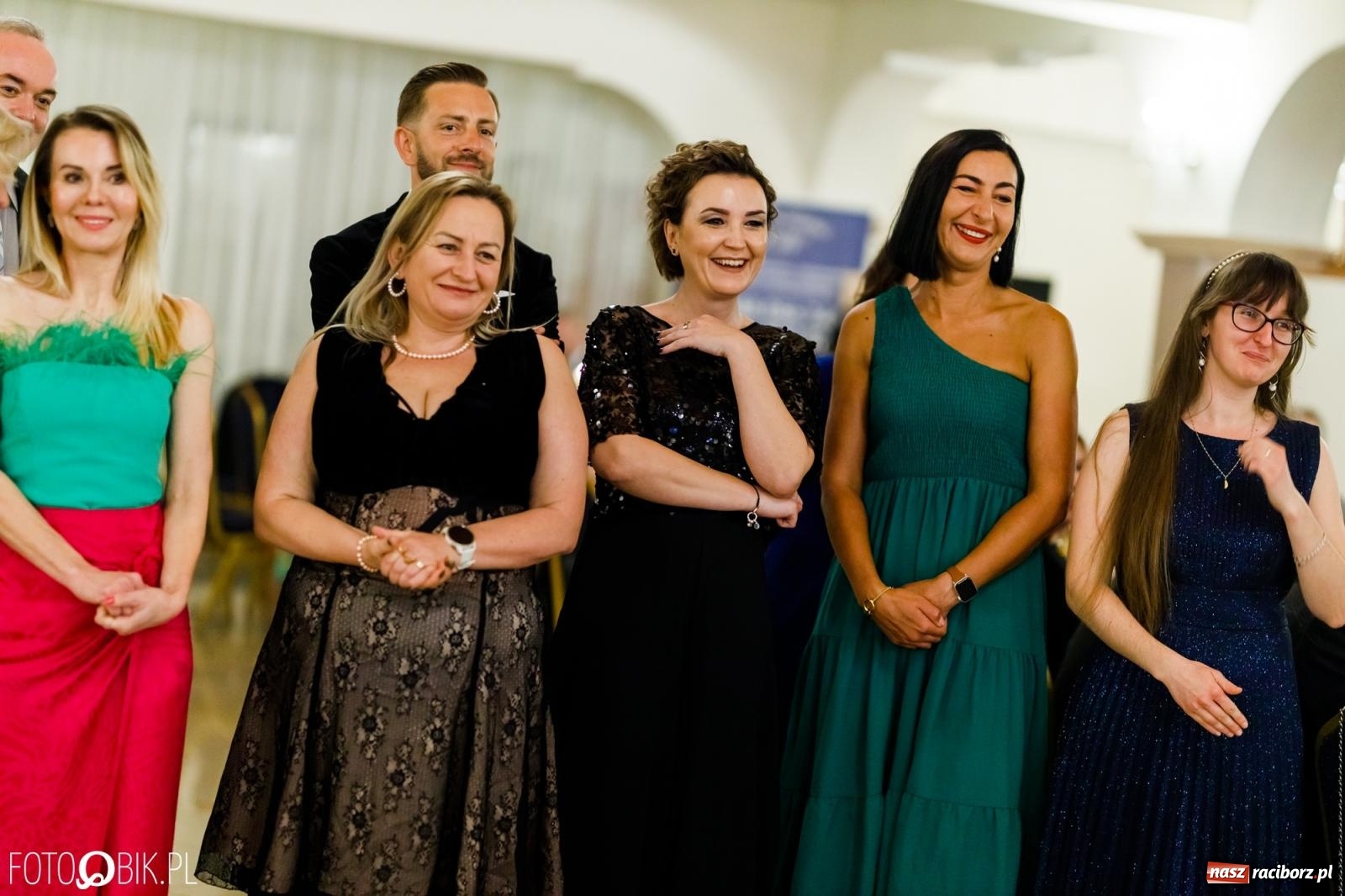 Zdjęcie w galerii na portalu naszraciborz.pl: Studniówka II LO im. Adama Mickiewicza [FOTO i WIDEO] wiadomości z regionu