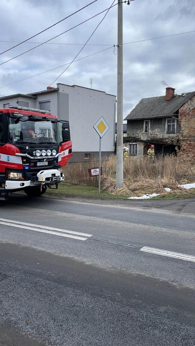 Zdjęcie w galerii na portalu naszraciborz.pl: W Pietrowicach Wielkich zawaliła się część budynku wiadomości z regionu