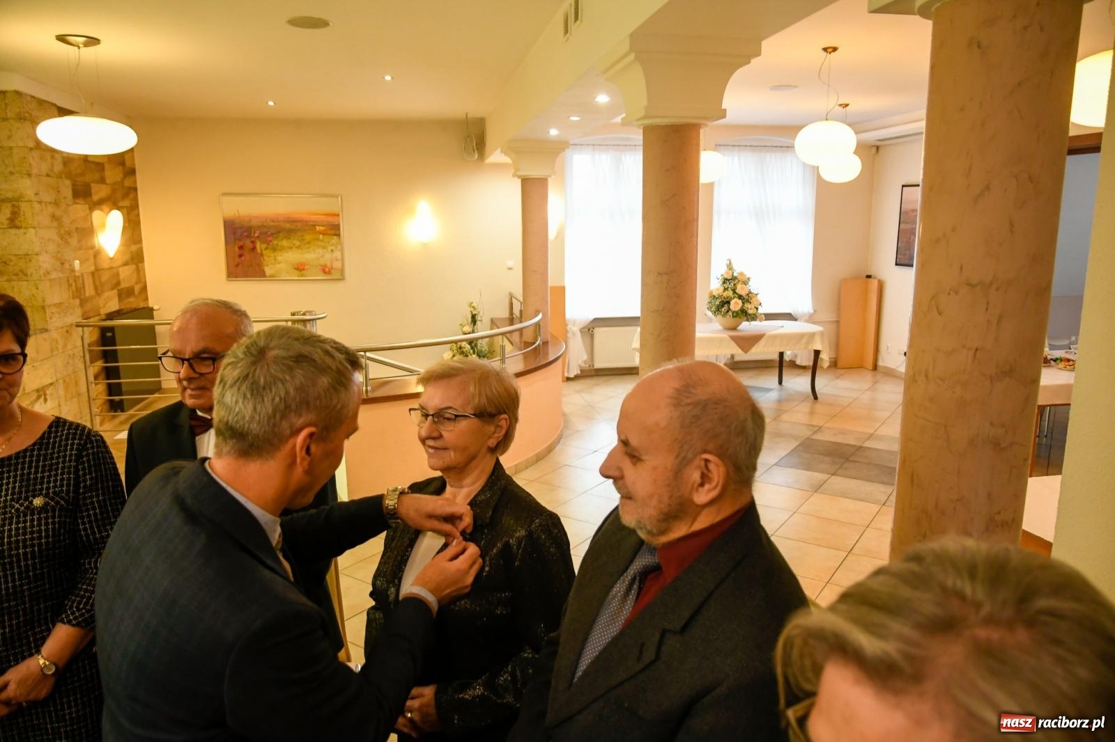 Zdjęcie w galerii na portalu naszraciborz.pl: Złote gody w raciborskim USC [FOTO i WIDEO] wiadomości z regionu