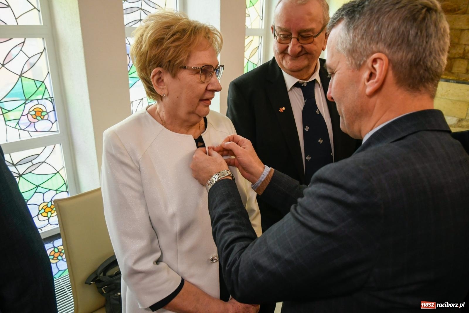 Zdjęcie w galerii na portalu naszraciborz.pl: Złote gody w raciborskim USC [FOTO i WIDEO] wiadomości z regionu