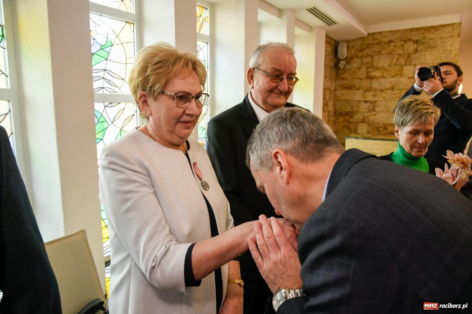 Zdjęcie w galerii na portalu naszraciborz.pl: Złote gody w raciborskim USC [FOTO i WIDEO] wiadomości z regionu