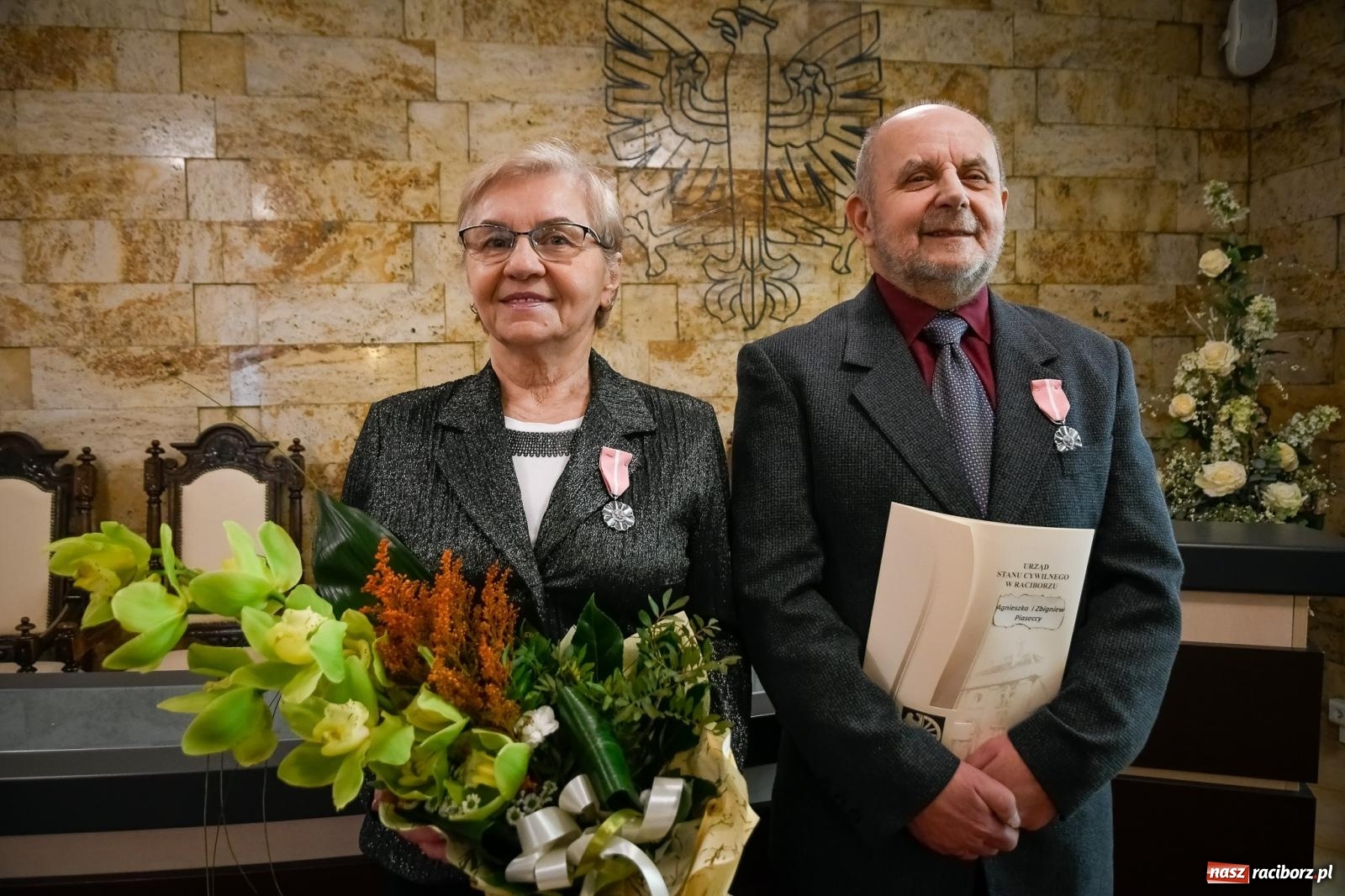 Zdjęcie w galerii na portalu naszraciborz.pl: Złote gody w raciborskim USC [FOTO i WIDEO] wiadomości z regionu