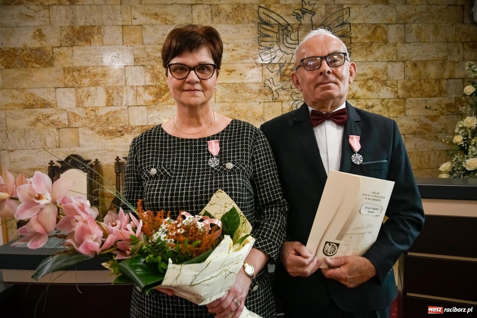 Zdjęcie w galerii na portalu naszraciborz.pl: Złote gody w raciborskim USC [FOTO i WIDEO] wiadomości z regionu