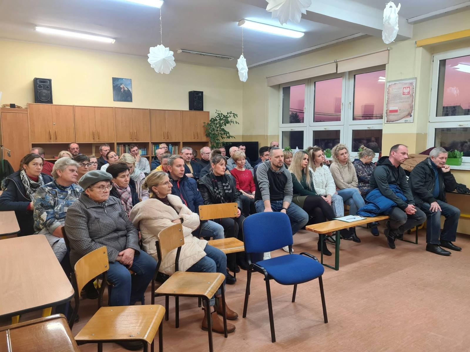 Zdjęcie w galerii na portalu naszraciborz.pl: Gasną szanse na utrzymanie samborowickiej podstawówki wiadomości z regionu
