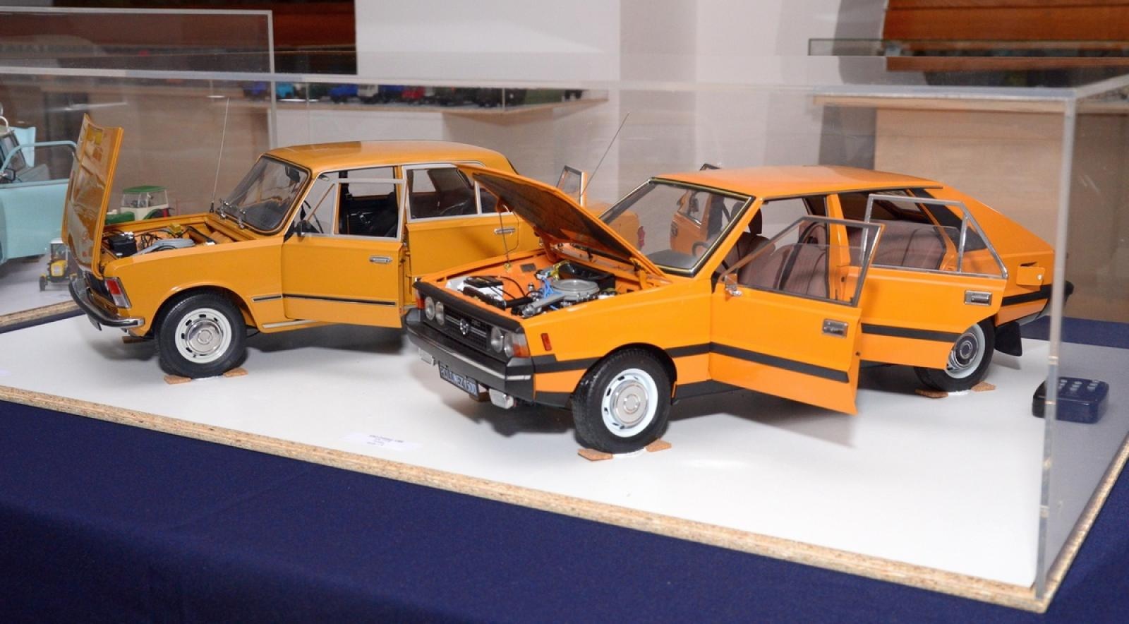 Zdjęcie w galerii na portalu naszraciborz.pl: Modele kultowych samochodów na wystawie w Muzeum [FOTO] wiadomości z regionu