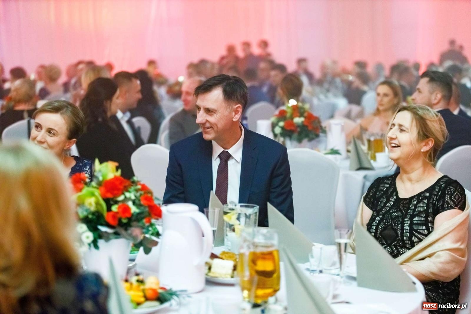 Zdjęcie w galerii na portalu naszraciborz.pl: Biznes i władza. Gala przedsiębiorców w Pietrowicach Wielkich [FOTO i WIDEO] wiadomości z regionu