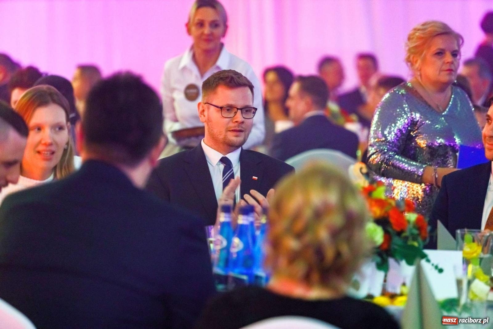 Zdjęcie w galerii na portalu naszraciborz.pl: Biznes i władza. Gala przedsiębiorców w Pietrowicach Wielkich [FOTO i WIDEO] wiadomości z regionu