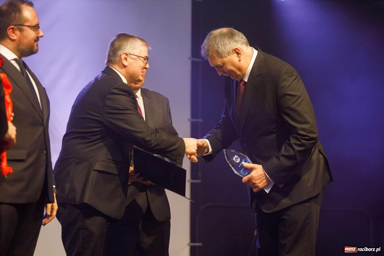 Zdjęcie w galerii na portalu naszraciborz.pl: Biznes i władza. Gala przedsiębiorców w Pietrowicach Wielkich [FOTO i WIDEO] wiadomości z regionu