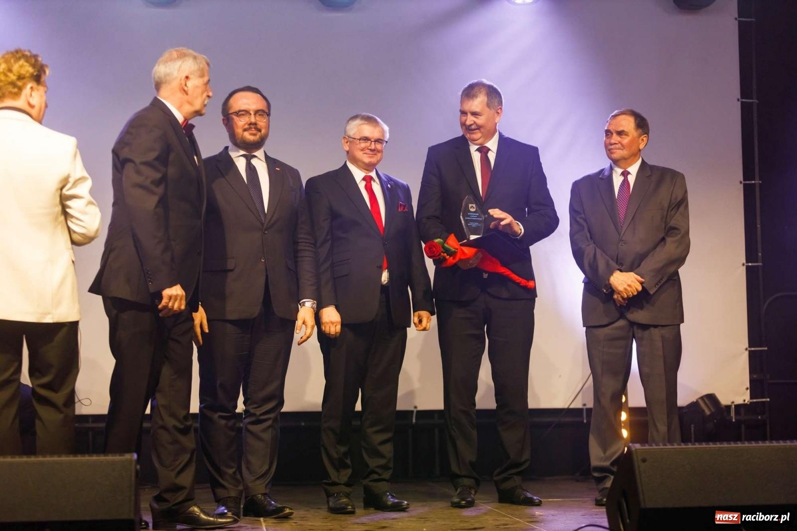 Zdjęcie w galerii na portalu naszraciborz.pl: Biznes i władza. Gala przedsiębiorców w Pietrowicach Wielkich [FOTO i WIDEO] wiadomości z regionu