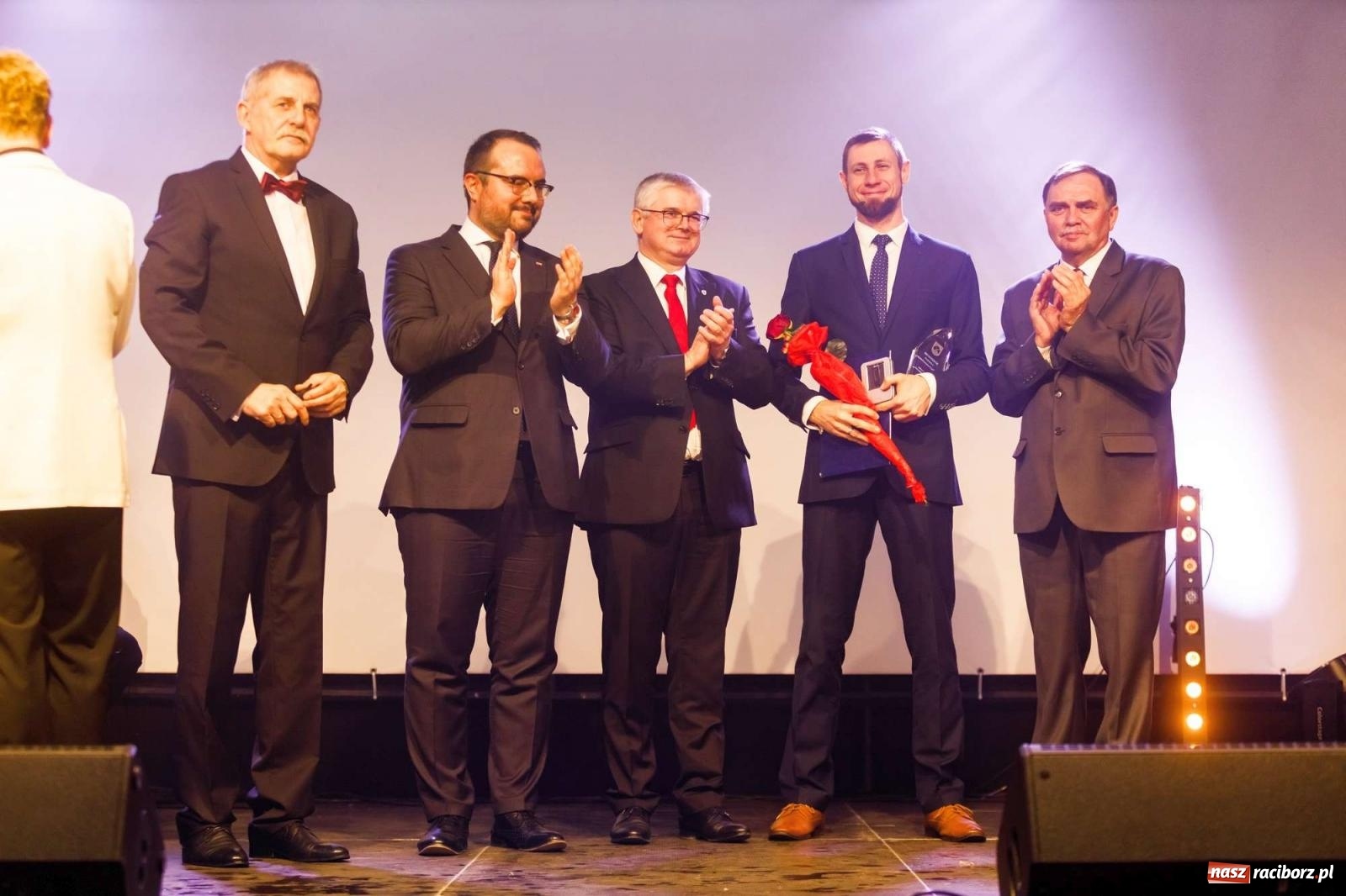 Zdjęcie w galerii na portalu naszraciborz.pl: Biznes i władza. Gala przedsiębiorców w Pietrowicach Wielkich [FOTO i WIDEO] wiadomości z regionu
