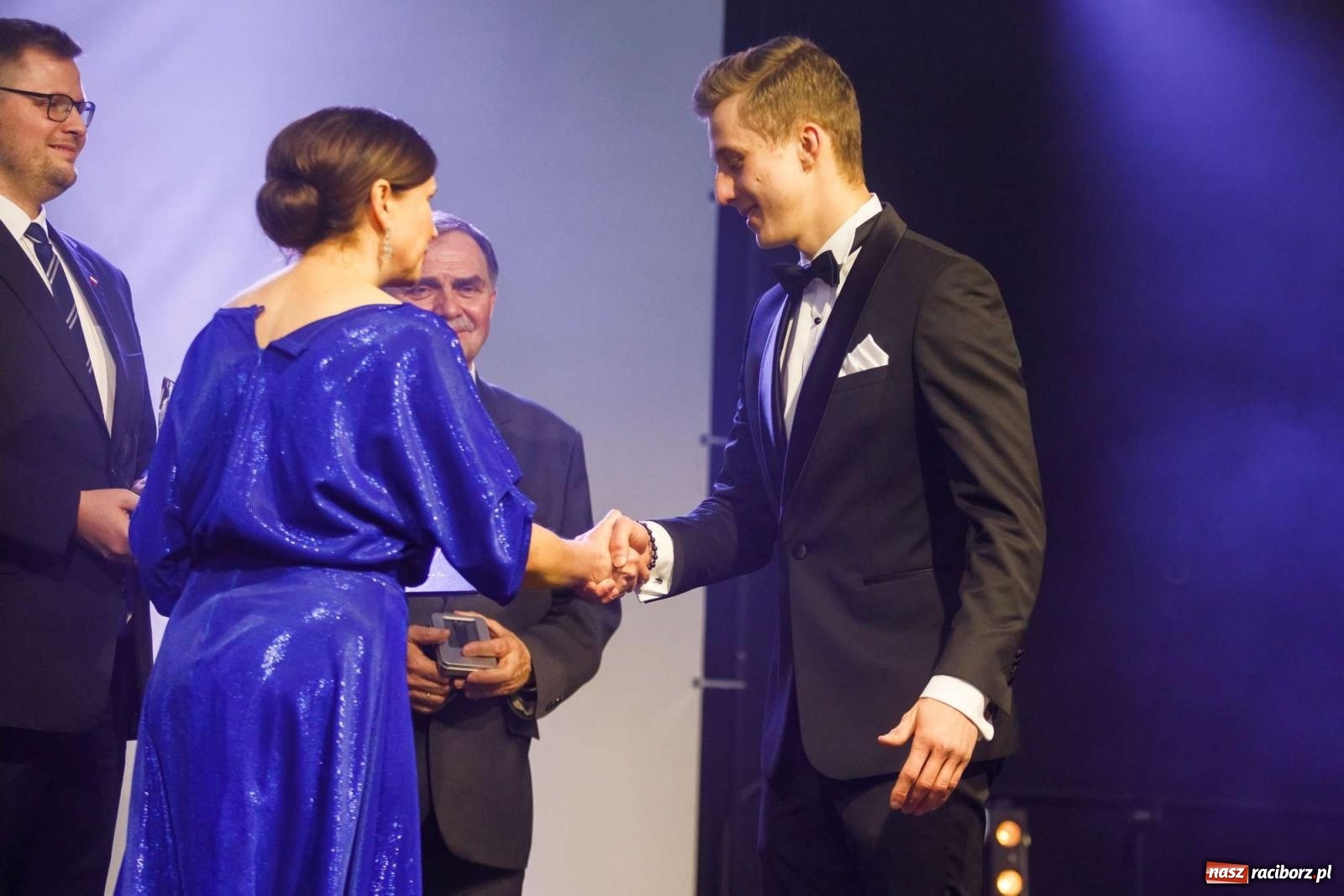 Zdjęcie w galerii na portalu naszraciborz.pl: Biznes i władza. Gala przedsiębiorców w Pietrowicach Wielkich [FOTO i WIDEO] wiadomości z regionu