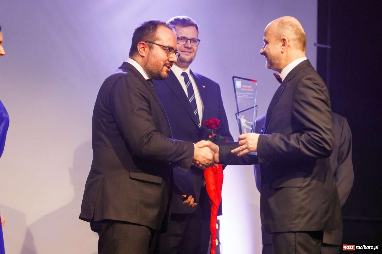Zdjęcie w galerii na portalu naszraciborz.pl: Biznes i władza. Gala przedsiębiorców w Pietrowicach Wielkich [FOTO i WIDEO] wiadomości z regionu
