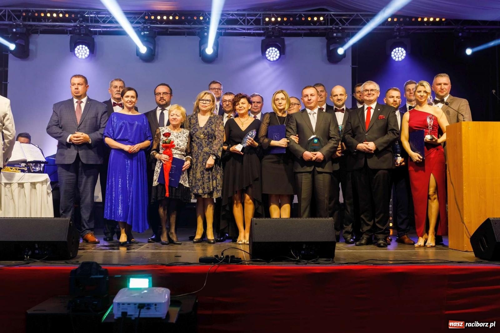 Zdjęcie w galerii na portalu naszraciborz.pl: Biznes i władza. Gala przedsiębiorców w Pietrowicach Wielkich [FOTO i WIDEO] wiadomości z regionu