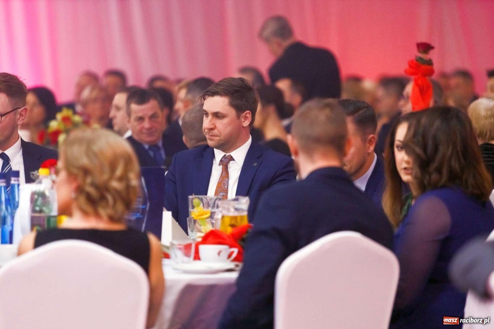 Zdjęcie w galerii na portalu naszraciborz.pl: Biznes i władza. Gala przedsiębiorców w Pietrowicach Wielkich [FOTO i WIDEO] wiadomości z regionu