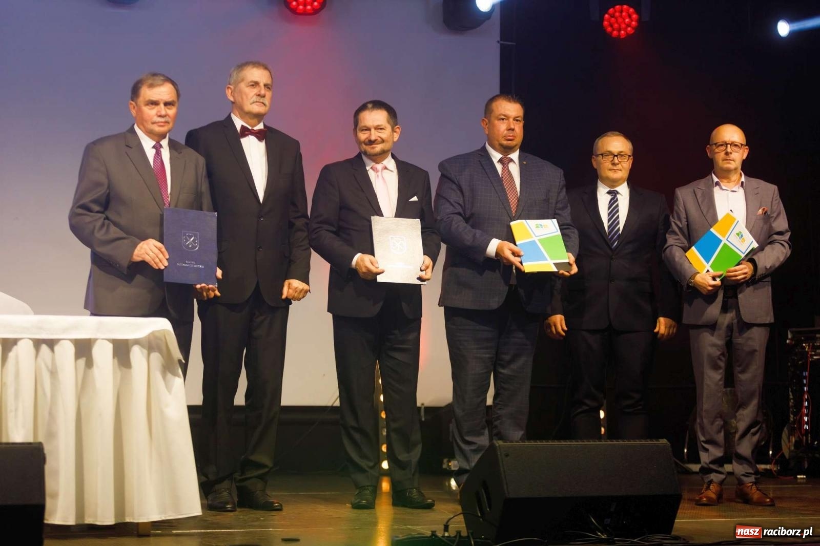 Zdjęcie w galerii na portalu naszraciborz.pl: Biznes i władza. Gala przedsiębiorców w Pietrowicach Wielkich [FOTO i WIDEO] wiadomości z regionu