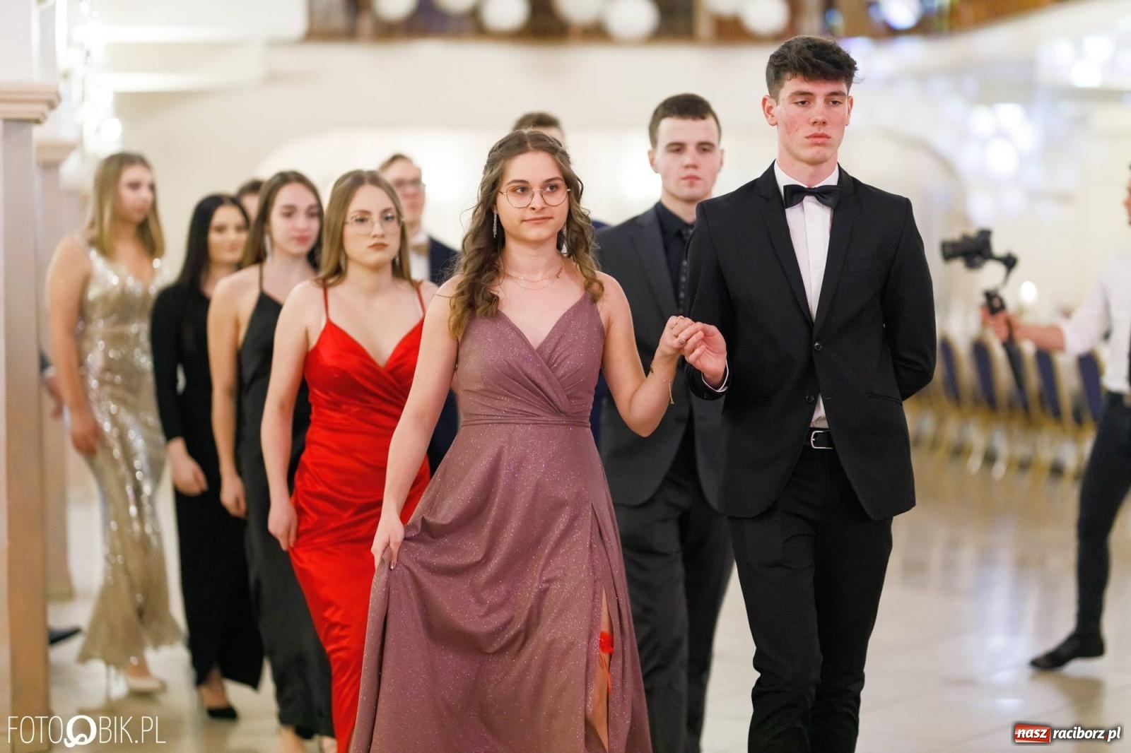 Zdjęcie w galerii na portalu naszraciborz.pl: Studniówka I LO im. Jana Kasprowicza [FOTO i WIDEO] wiadomości z regionu